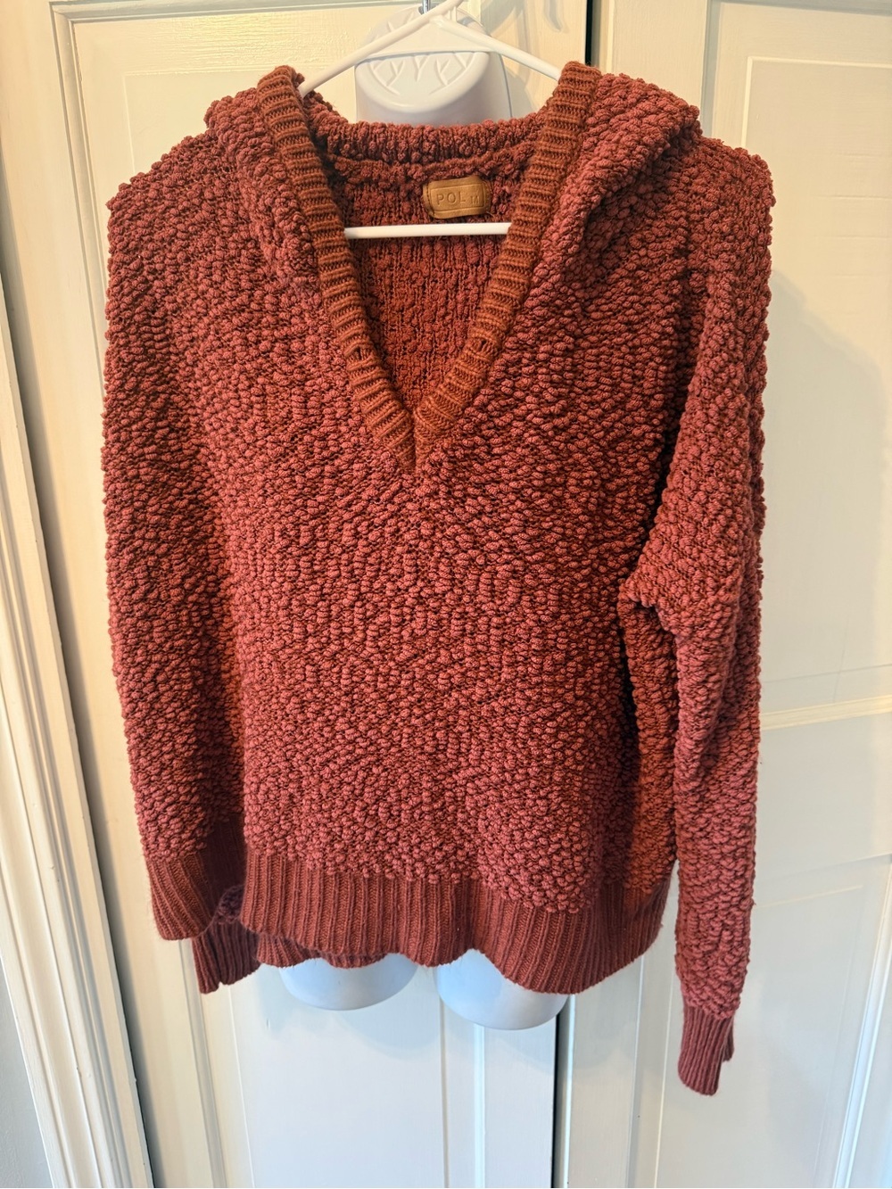 POL Rust Popcorn-Knit V-Neck Hoodie Sweater in Rust